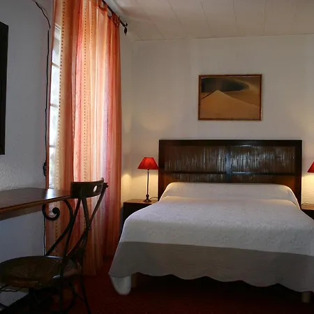 Le Ponant Hotel 2*
