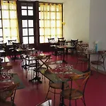 Hotel Le Ponant Pradelles