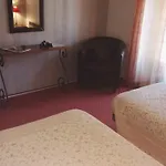 Hotel Le Ponant Pradelles