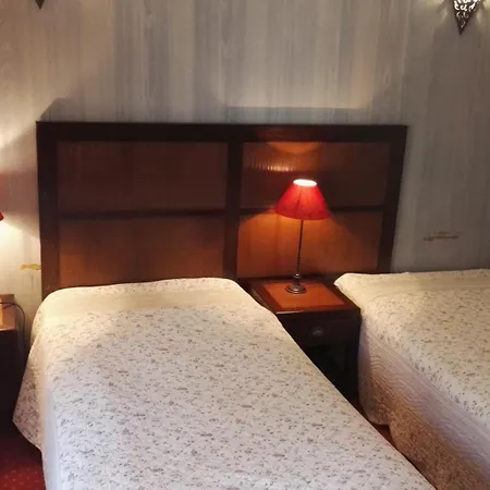 Szálloda Le Ponant 2*