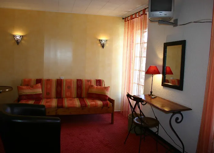 Le Ponant Hotel Pradelles